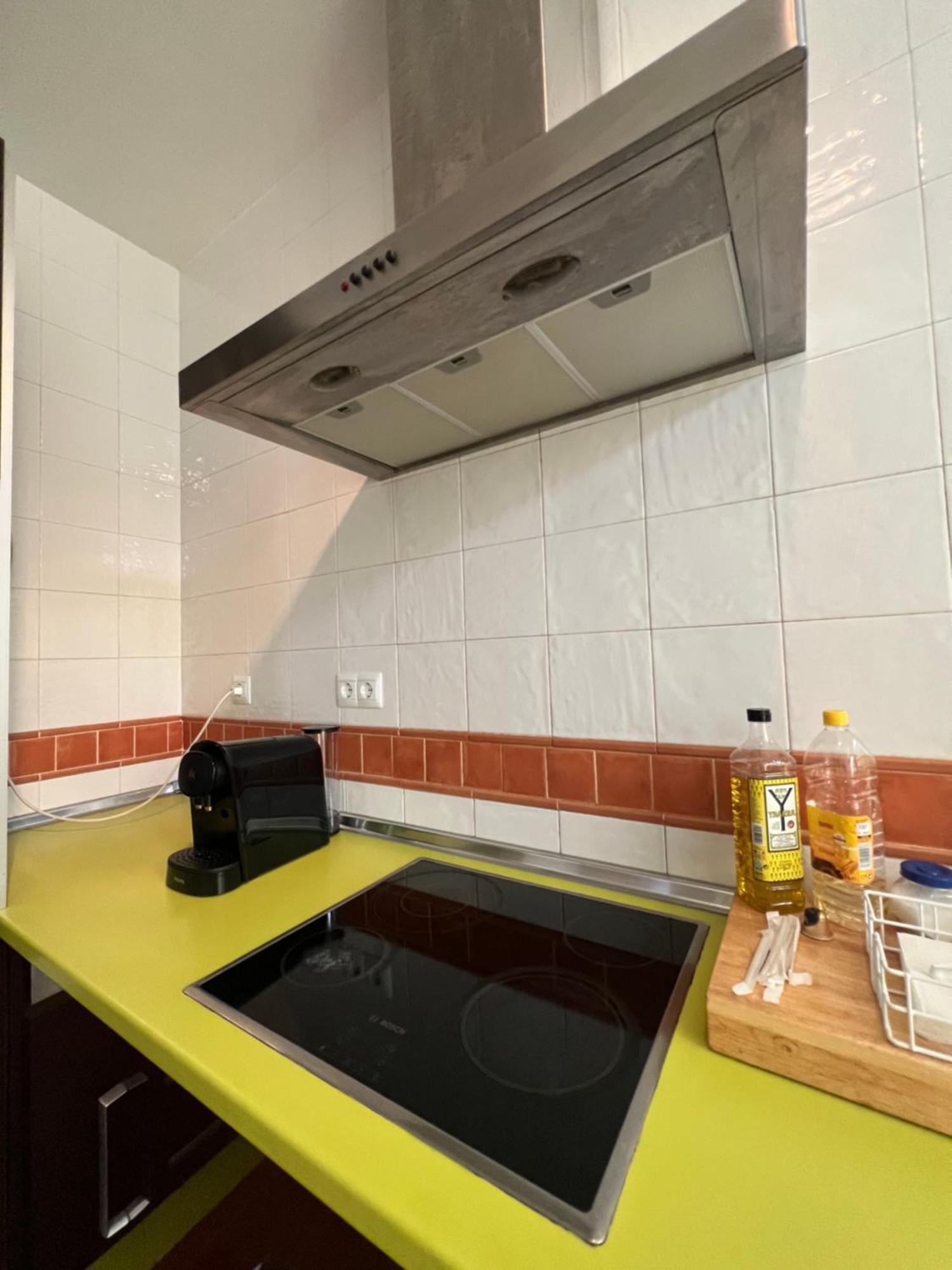 Apartamentos Sevilla Deluxe Rosales Los Rosales  Luaran gambar